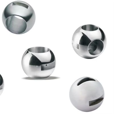 Balloni in forma di V lucidati a specchio La scelta ideale per le applicazioni di valvole a sfera in acciaio inossidabile 201/304/316L